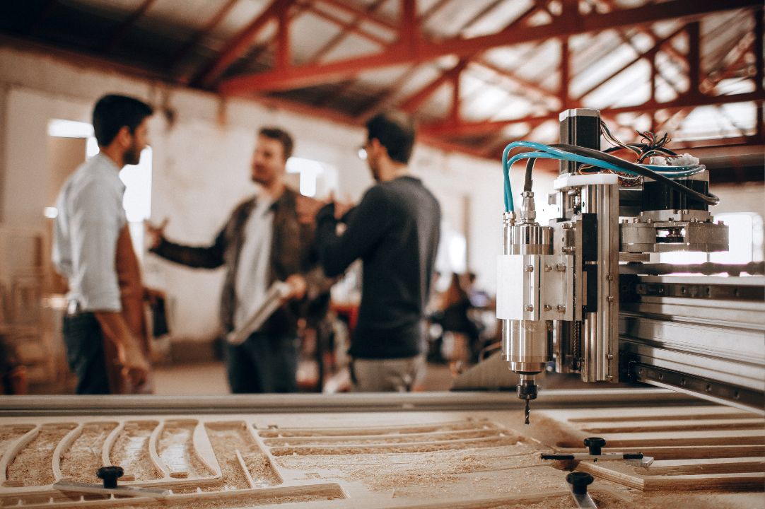 La guida definitiva al noleggio di tecnologie per il settore manifatturiero